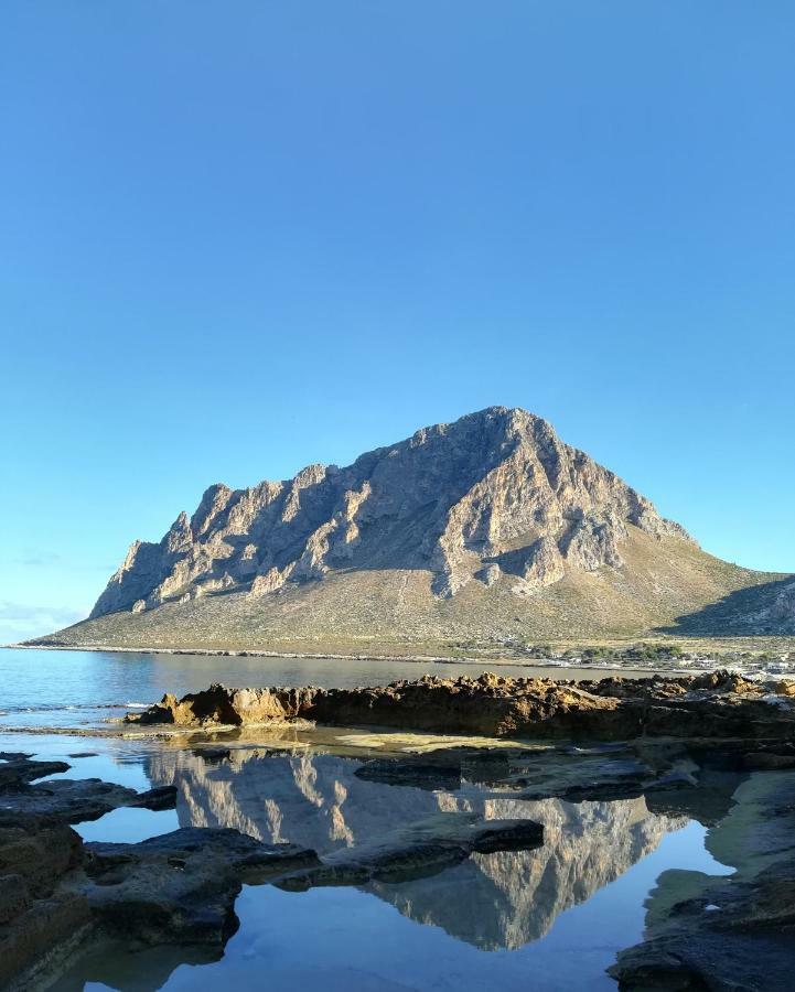 Casa Vacanza Tra Cielo E Mare Custonaci Extérieur photo